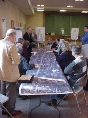 Consultant Vern Gustafsson facilitates Center Avenue visioning session