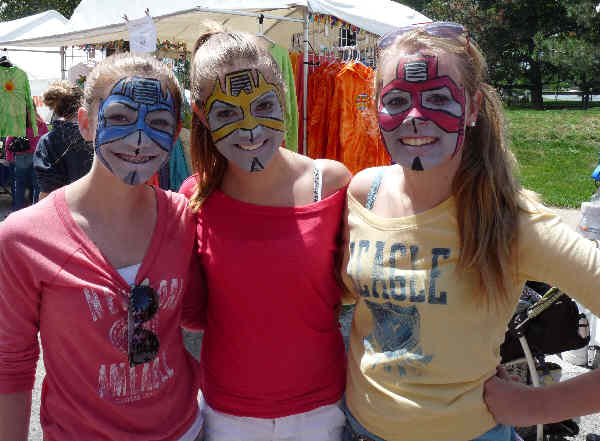 artFair2011-facepaint3.jpg