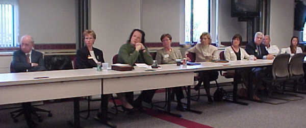Community leaders hear report on arts and culture in meeting at Bay-Arenac ISD.