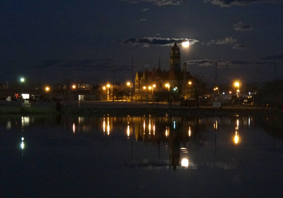 Full Moon At City Hall