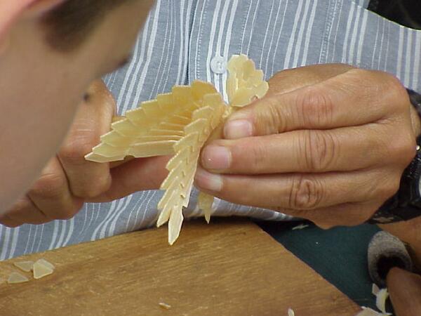 Woodcarver Jim Parsons creates traditional Cedar bird