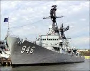 USS Edson (DD-946) at its New York City berth at the Intrepid Sea-Air-Space Museum on the Hudson River