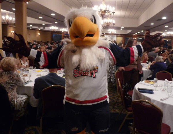 eyeopen2011-1101-spiritmascot.jpg